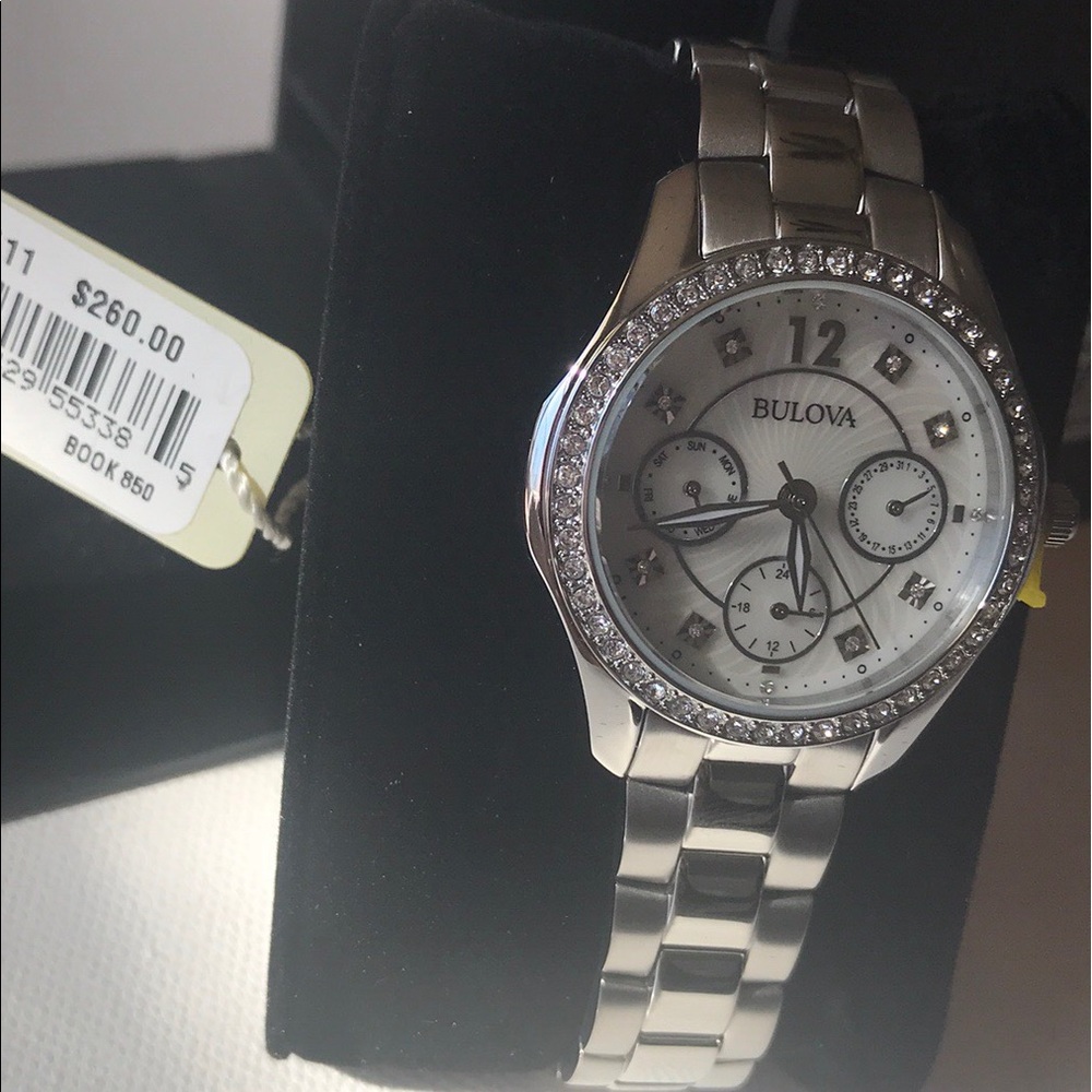 Women’s Bulova Watch - Picture 7 of 8